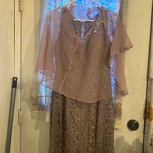 David Bridal Long formal Dress for Weddings